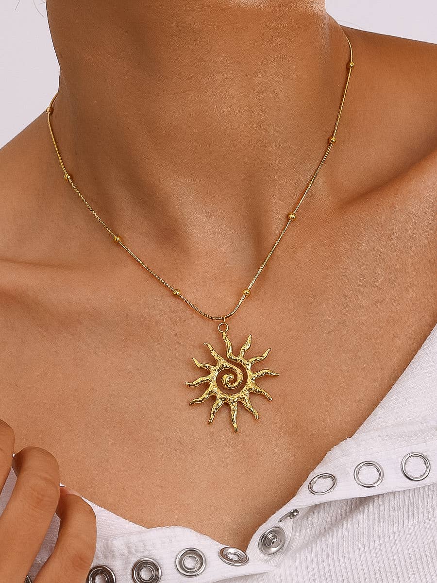 TAO 18K GOLD BOHO NECKLACE