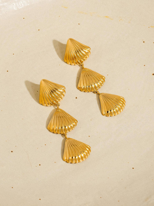 KYLIE 18K GOLD SHELL EARRINGS