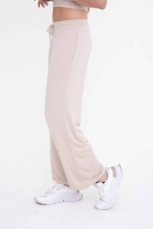 MID-RISE TERRY PANT