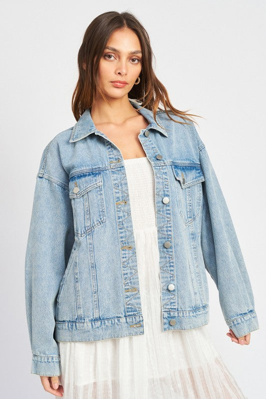 BUTTON UP OVERSIZED DENIM JACKET