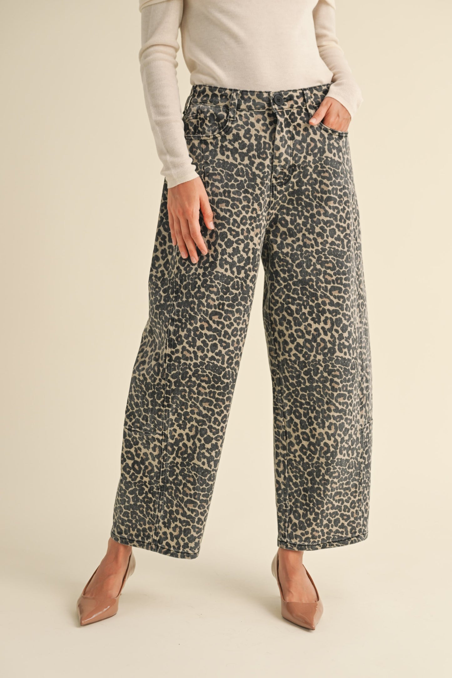 BARREL LEOPARD PANTS