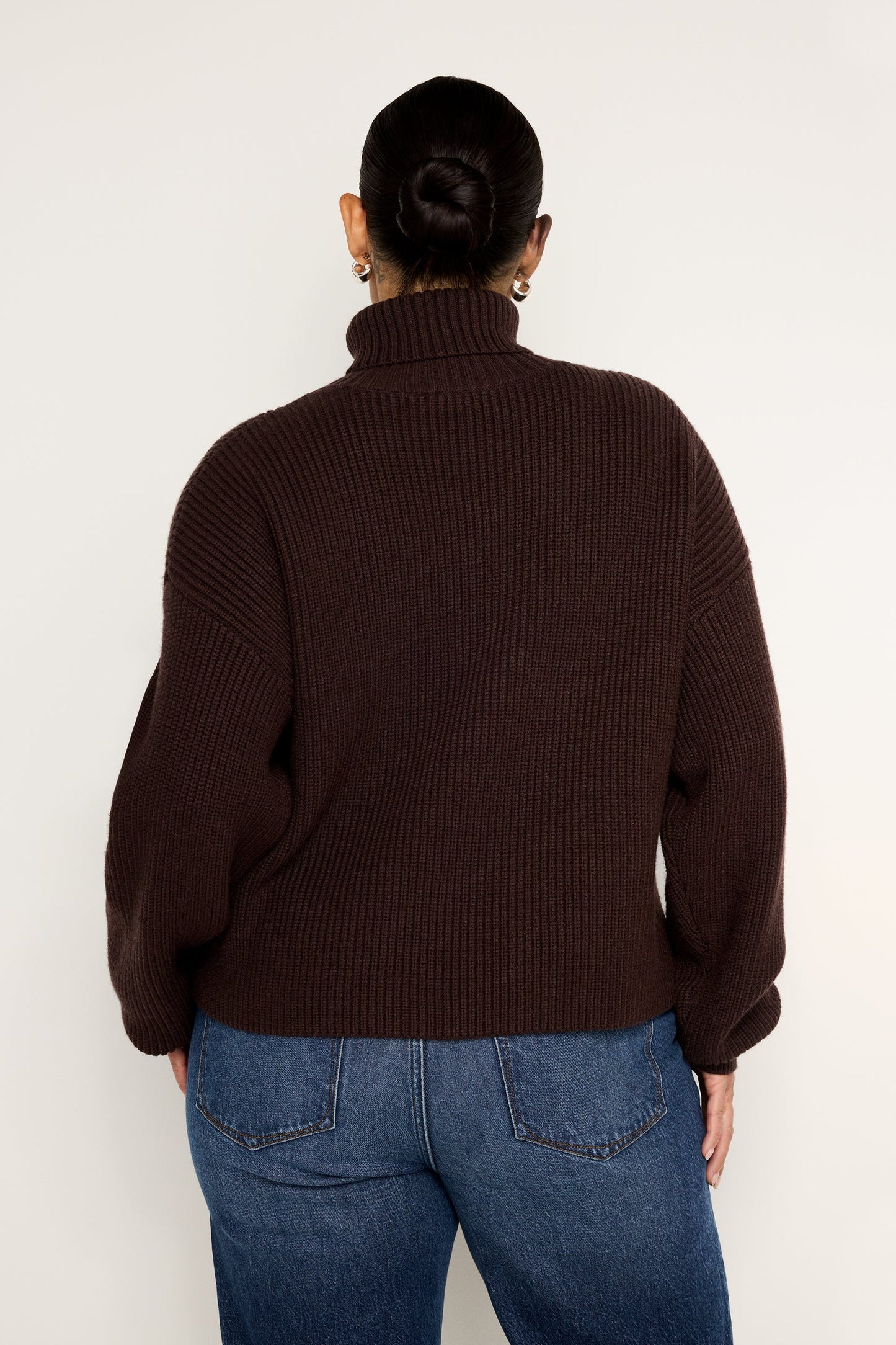 COZY RIBBED TURTLENECK