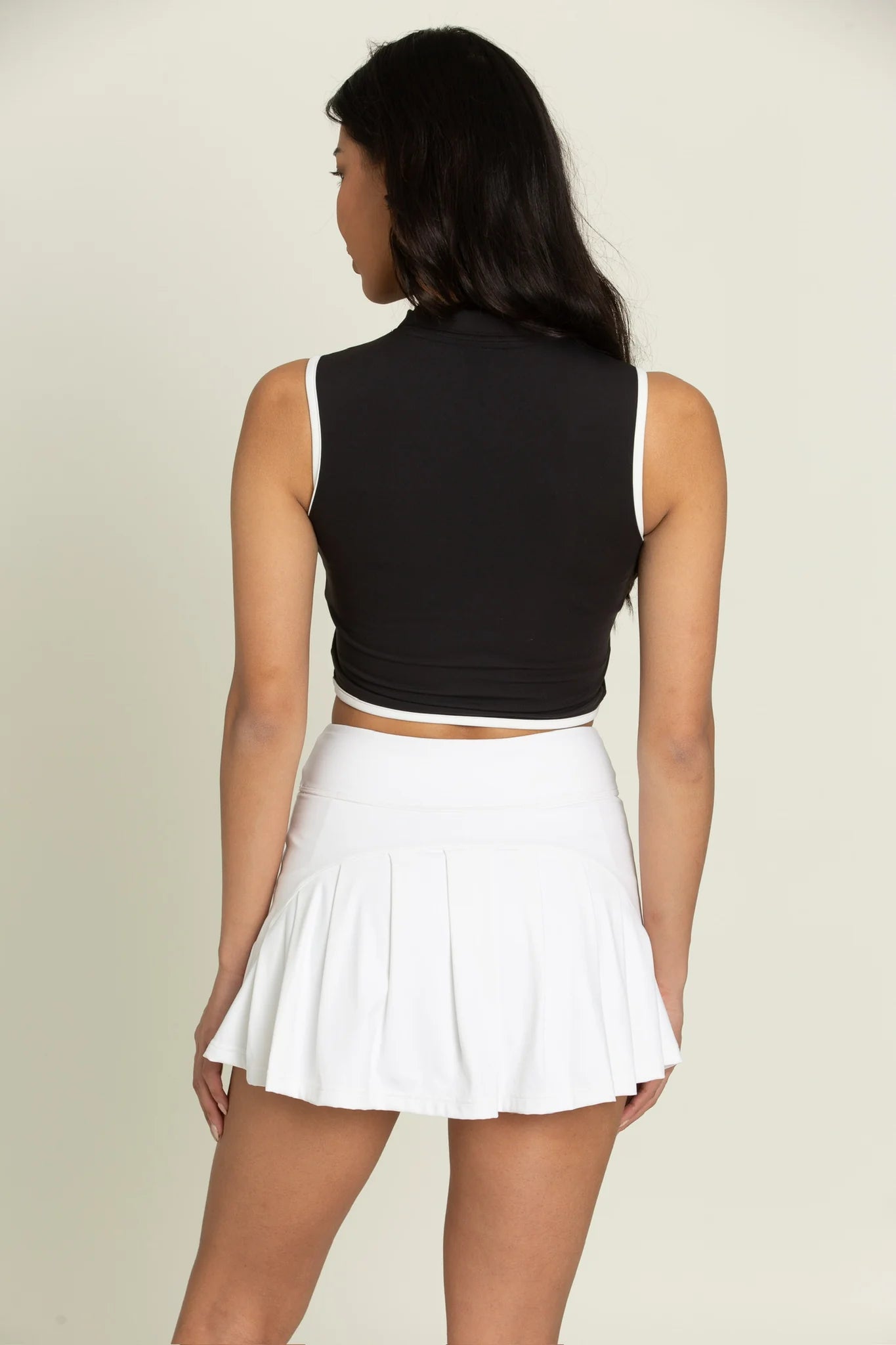 BLACK WHITE LINED HALF-ZIP CROP TOP