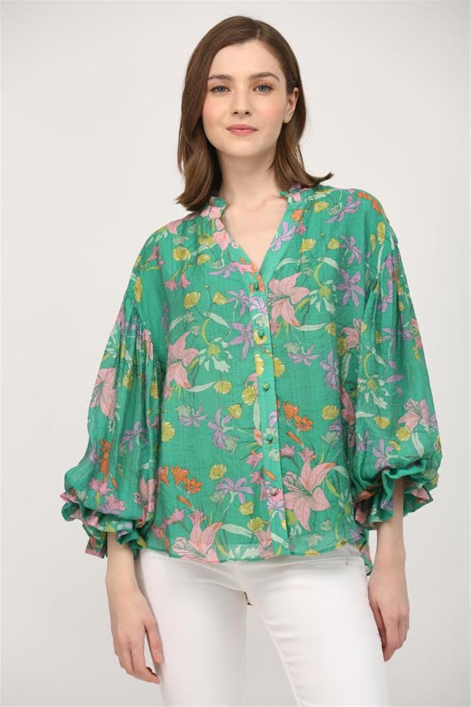 BREEZY BLOUSE