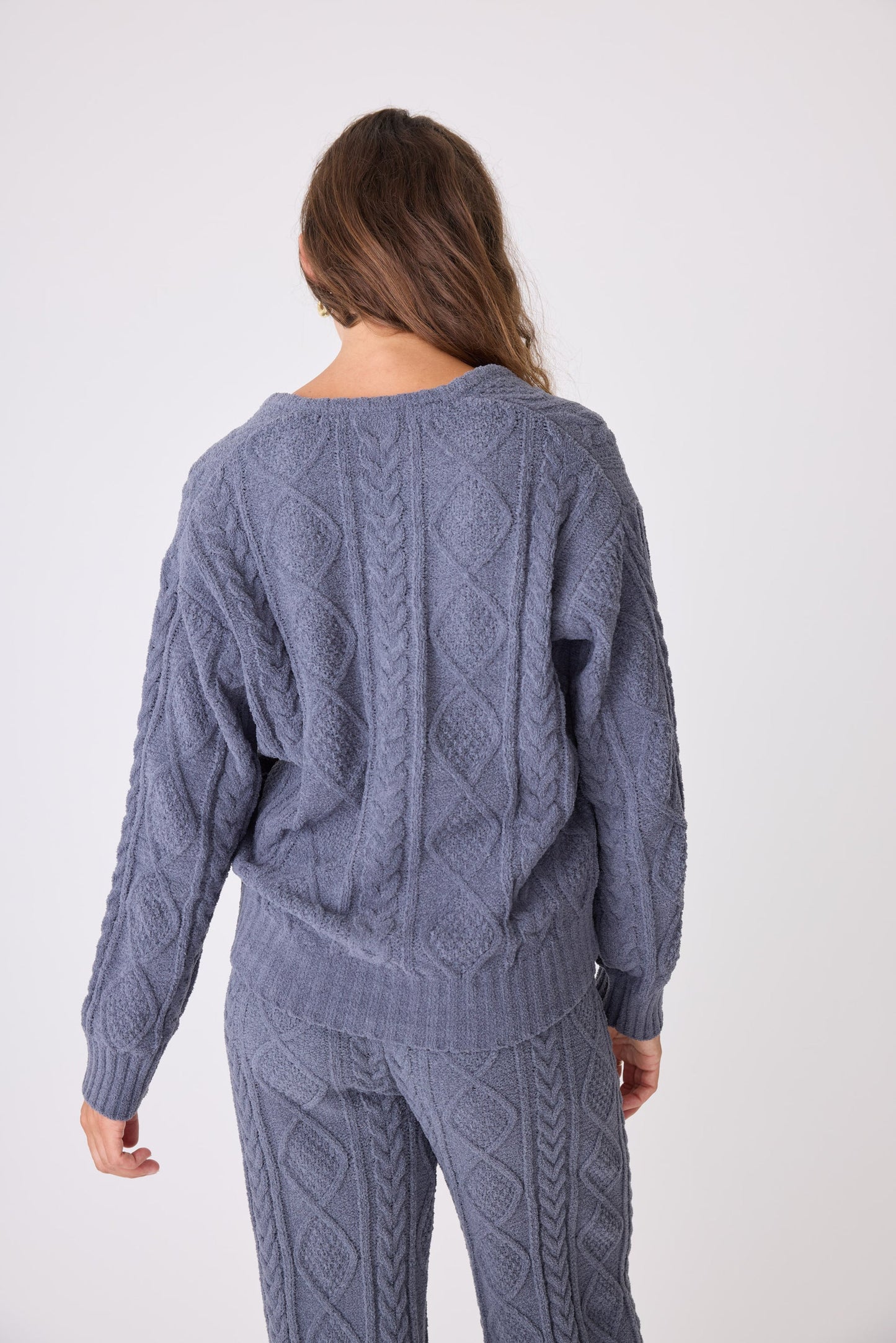 CHENILLE COZY CABLE V-NECK SWEATER