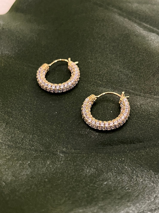 PAVE ALMAFI HOOPS
