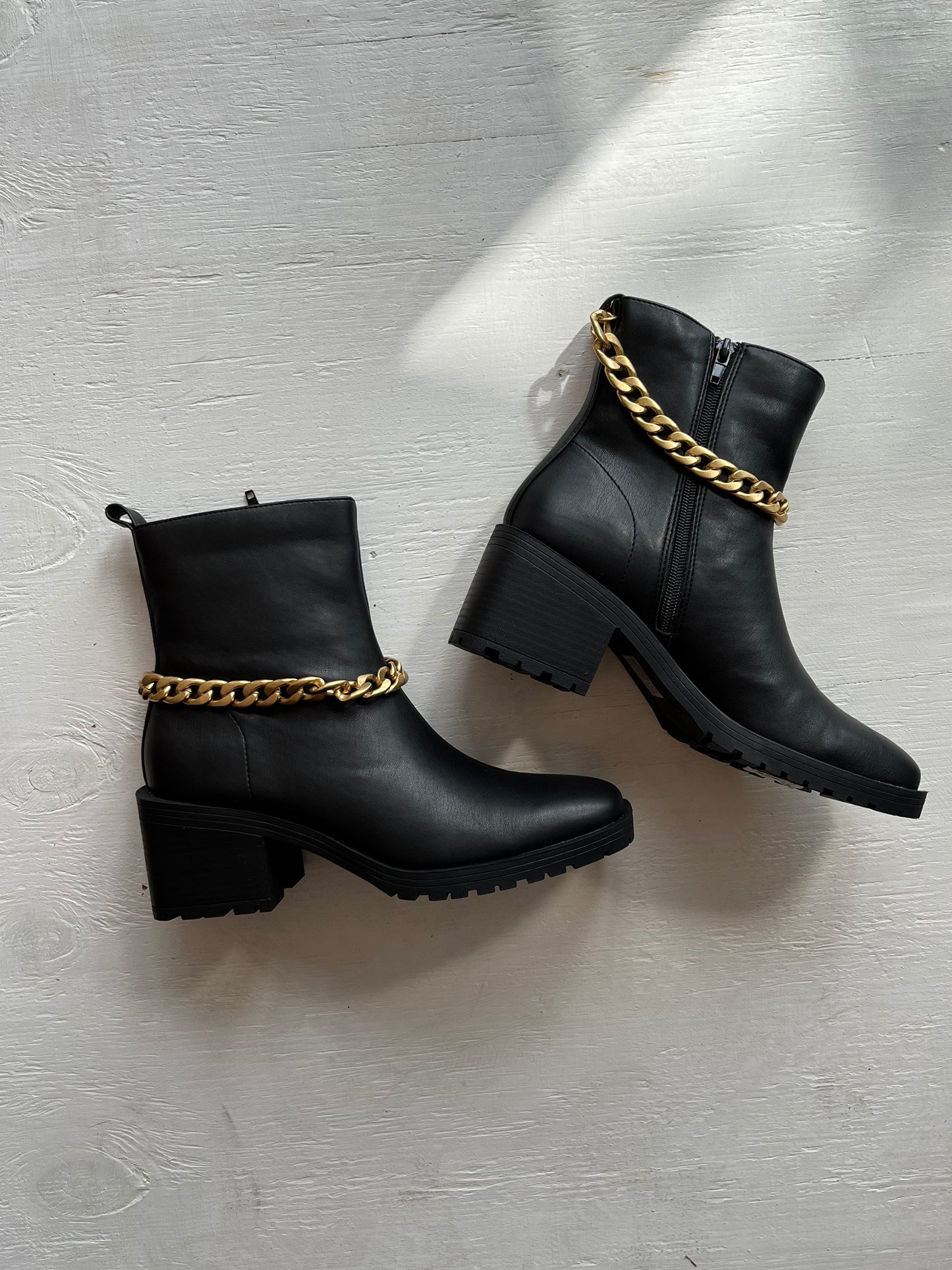 YENNI BOOTS